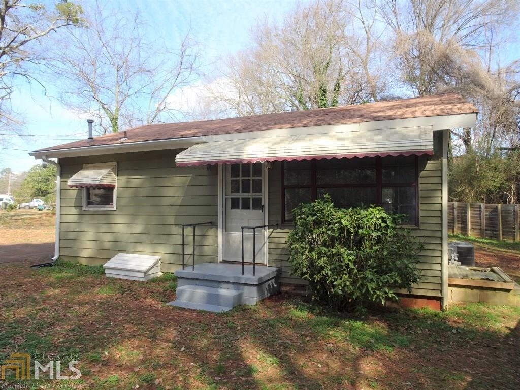 Primary Photo - 2771 Knoll Rd SE