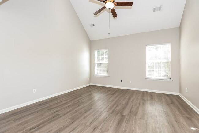 Foto del edificio - 1925 Port James Cir