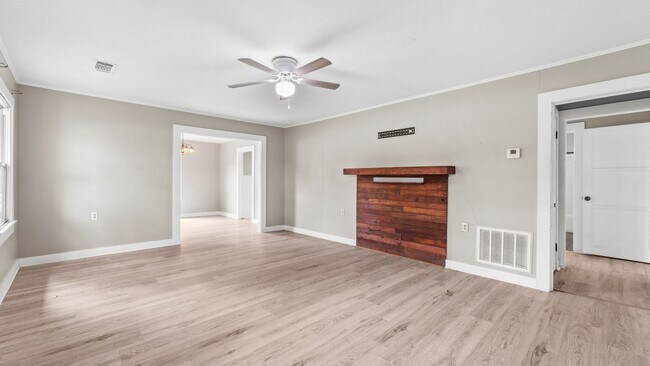 Building Photo - ? FOR RENT | New Boston, TX