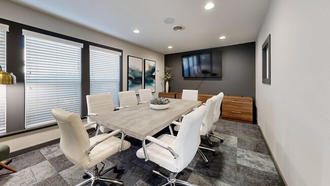 Building Photo - Ellyson Apartment Homes