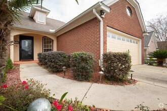 Building Photo - 1216 Landings Loop