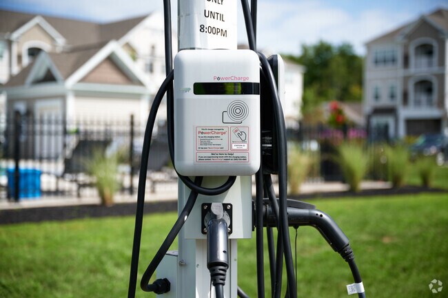 Foto del edificio - Winding Creek Apartments