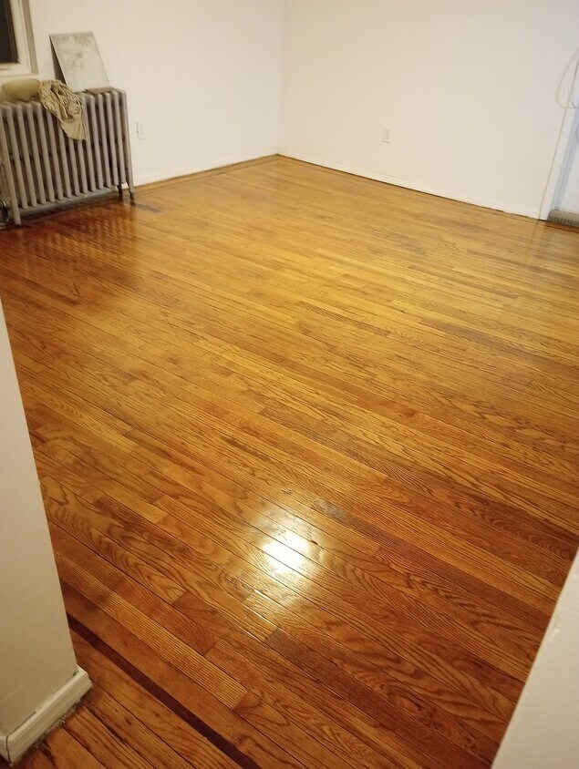 Living room - 20501 115th Ave