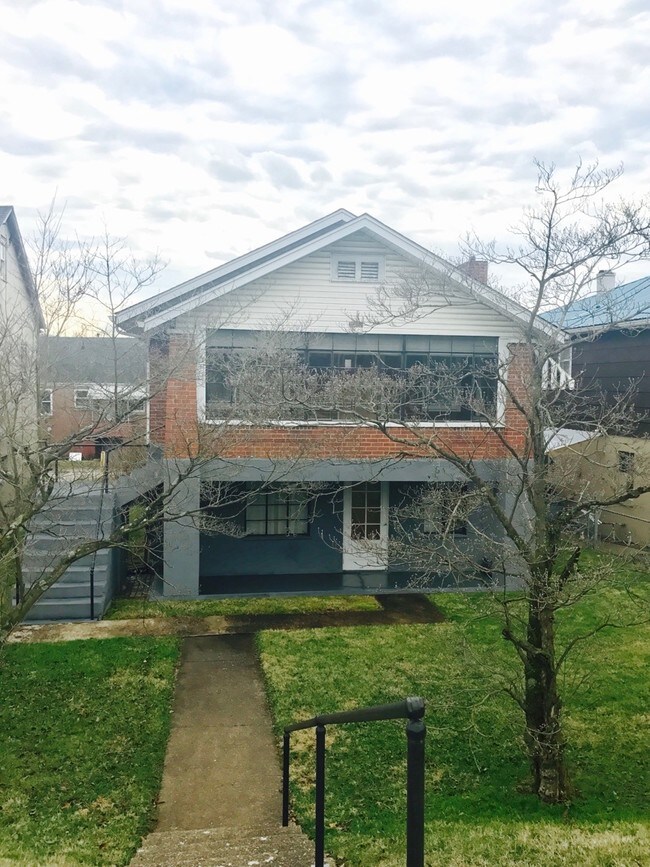 Building Photo - 2317 7th Ave