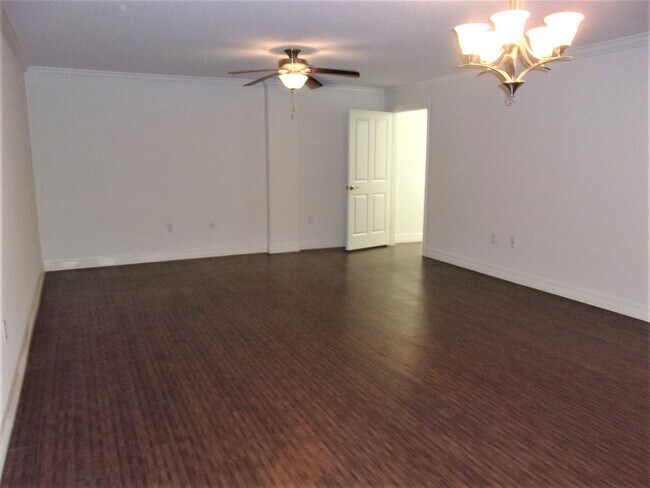 Building Photo - Southern Pines Dr. - 7960
