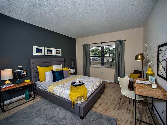 Foto del edificio - 2519 N Ocean Blvd