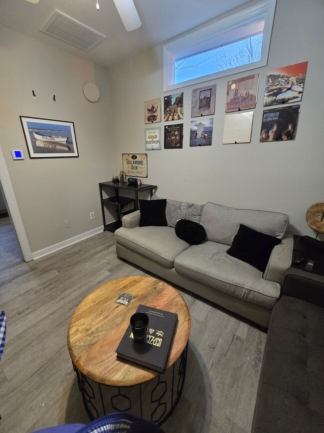 Photo - 72A Apartment