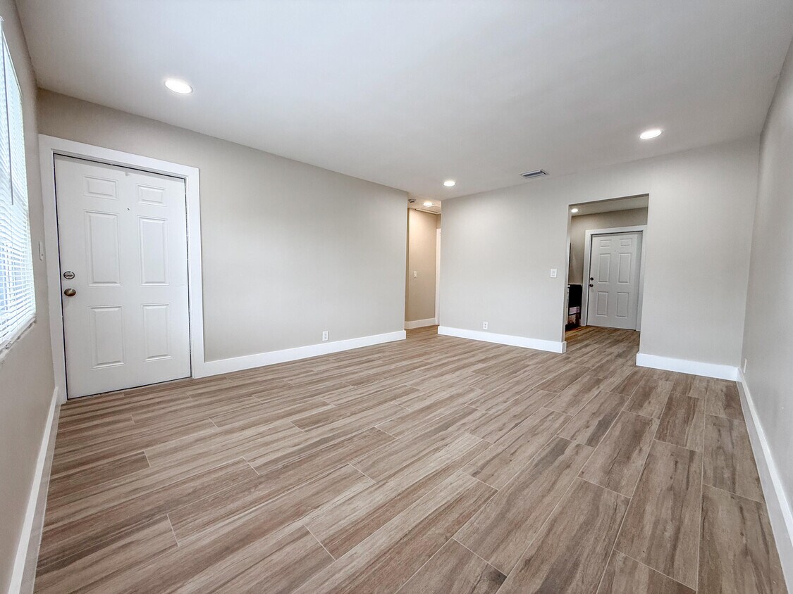 Foto principal - 821 3rd St