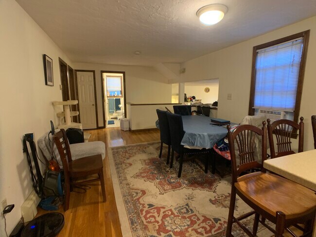 Building Photo - 20 Eliot St