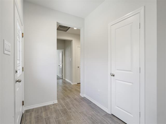 Foto del edificio - 3226 Shortgrass Ln