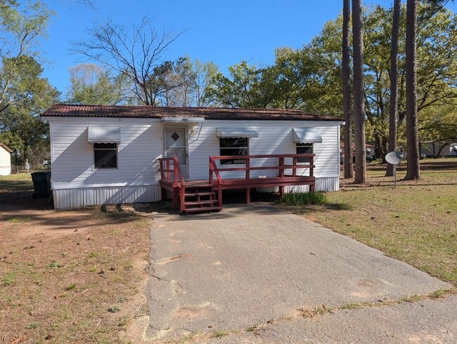 Building Photo - Charming 2 Bed, 2 Bath Home in Sumter, SC!
