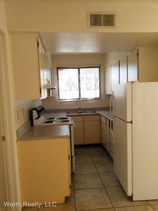Foto del edificio - 3251 N Stone Ave