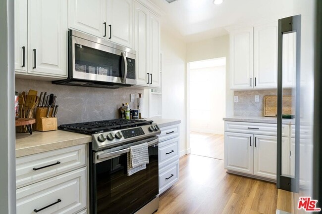 Foto del edificio - 12023 Collins St