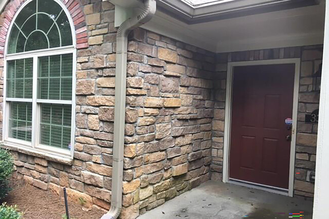 Building Photo - 3380 Timbers Edge Dr