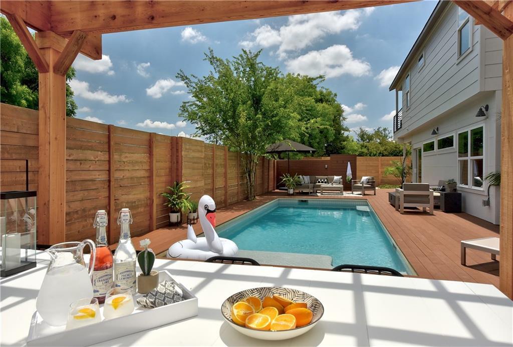 Foto principal - 1117 Brookswood Ave