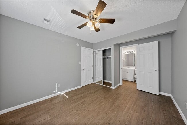 Interior Photo - Legacy Commons