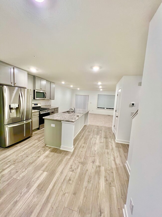 Building Photo - 11204 Balsam Pointe Trl