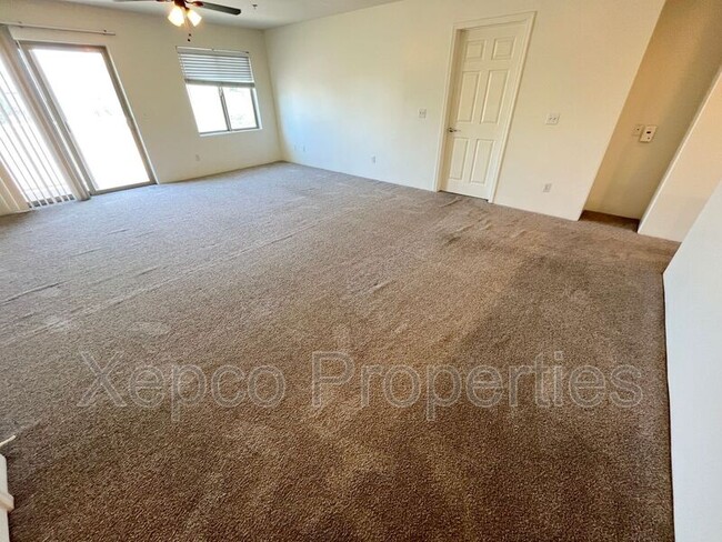 Building Photo - 73692 Santa Rosa Way