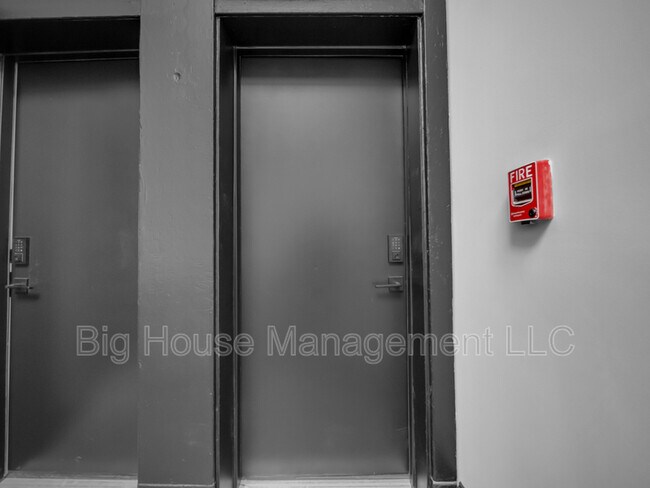 Foto del edificio - 707 Druid Park Lake Dr