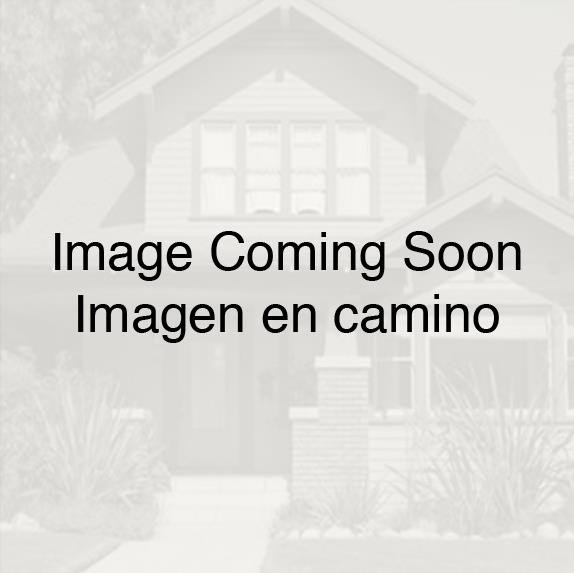 Primary Photo - Strawberry Hill Apartments