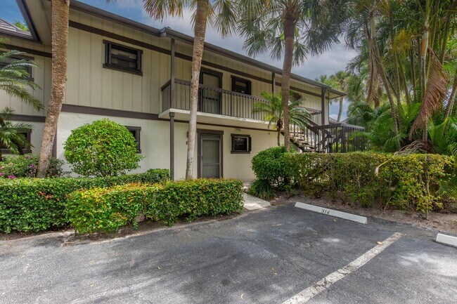 Building Photo - 13334 Polo Club Rd
