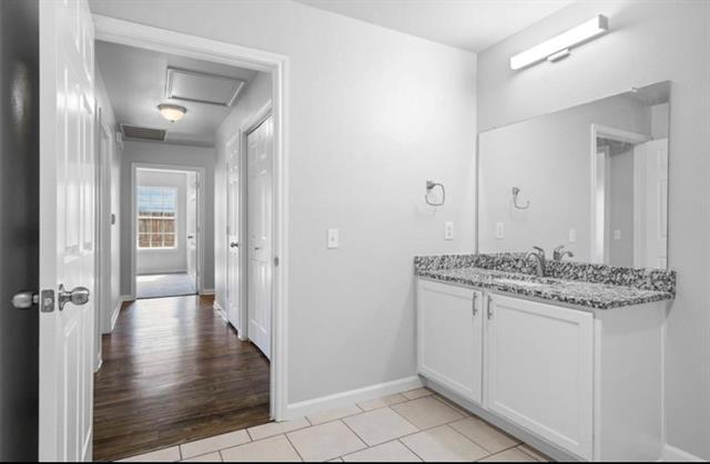 Foto del edificio - 1851 Homeland St