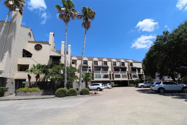 Building Photo - 1140 Marina Bay Dr