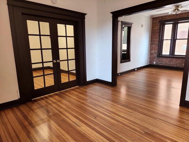Office/Den - 1475 N Humboldt St