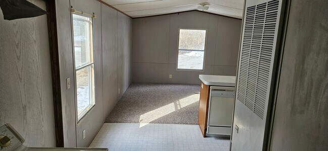 Sala de estar - 2 Garner Ln