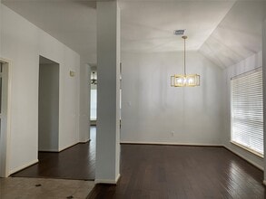Building Photo - 22502 Bristolwood Ct