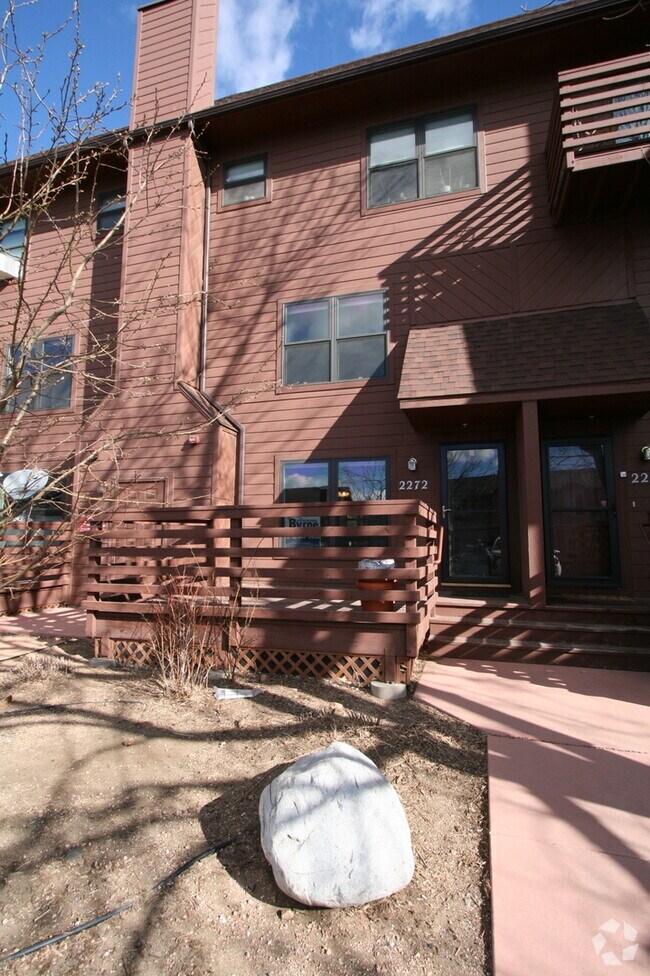 Building Photo - 2272 Stepping Stones Way