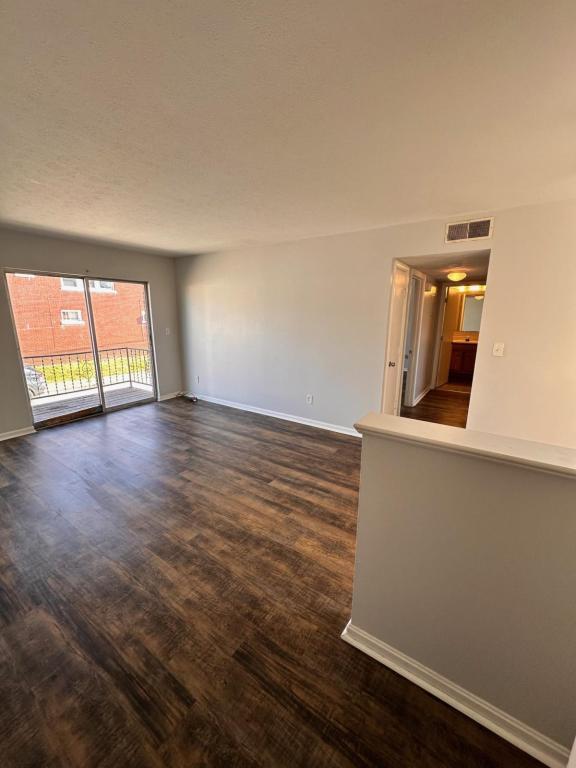 Foto del edificio - 1300 Oakwood Ave, unit 3