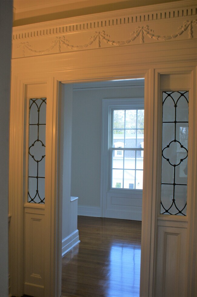 Beautiful details welcome you home - 412 Bellevue Ave