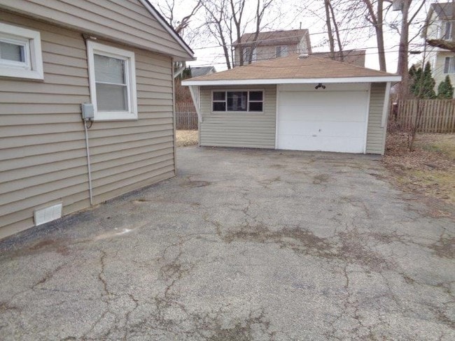 Foto del edificio - 59 Birch St Carpentersville, IL 60110