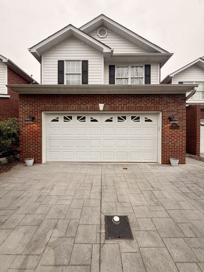 Building Photo - 3190 Waterfront Dr