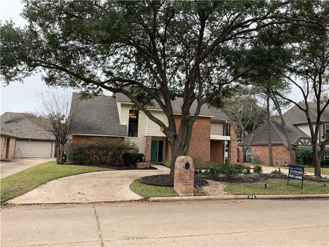 Building Photo - 614 Ellingham Dr