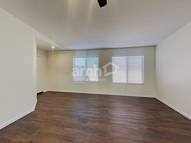 Building Photo - 4047 S 186th Ave