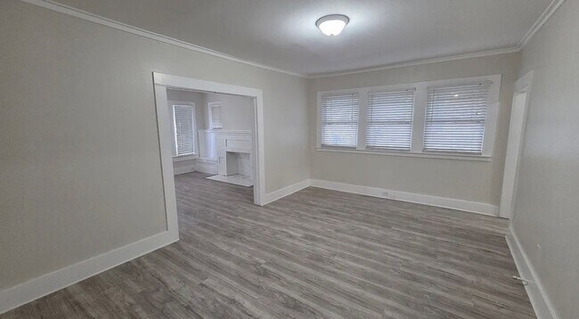 Foto del edificio - 2805 S Jennings Ave