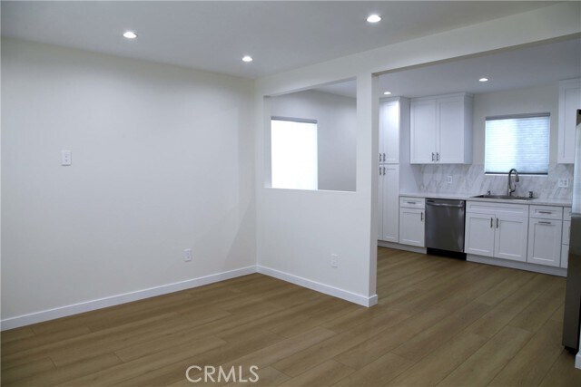 Foto del edificio - 2251 N Catalina St