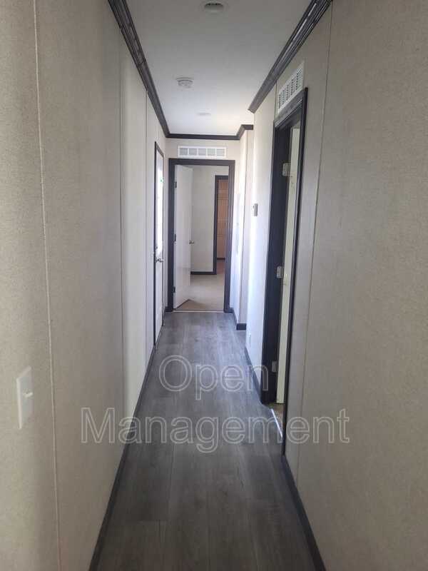 Building Photo - 3416 Kramers Ln