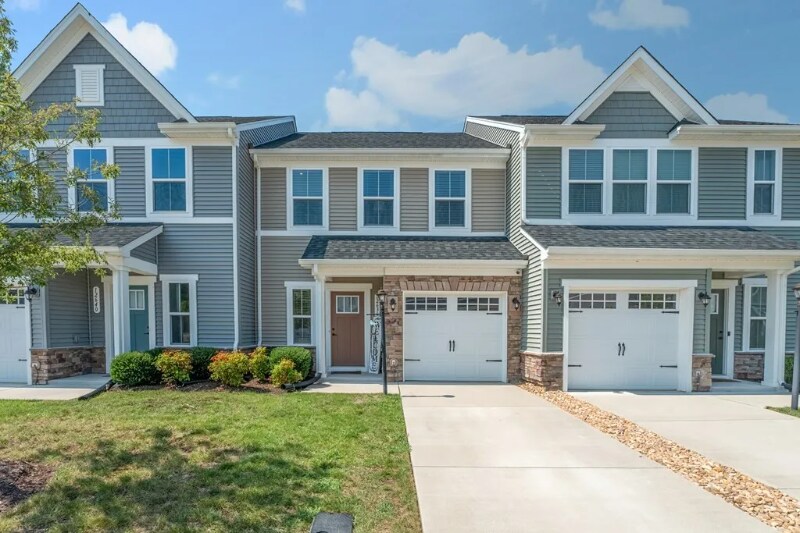 Primary Photo - 12636 Prestonfield Dr