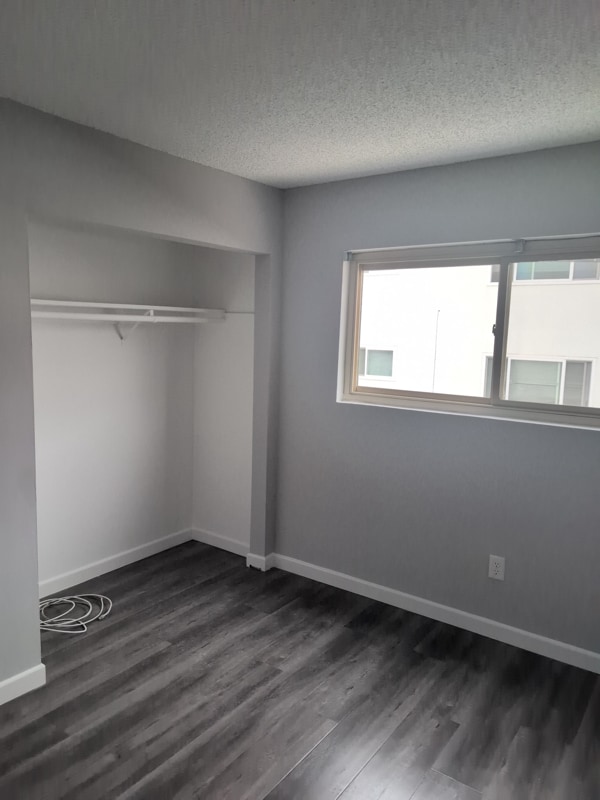 Foto del edificio - 2435 W 227th St