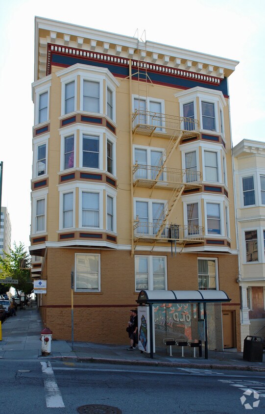 Primary Photo - 1385 Clay St