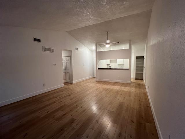 Foto del edificio - 5628 Whitley Rd