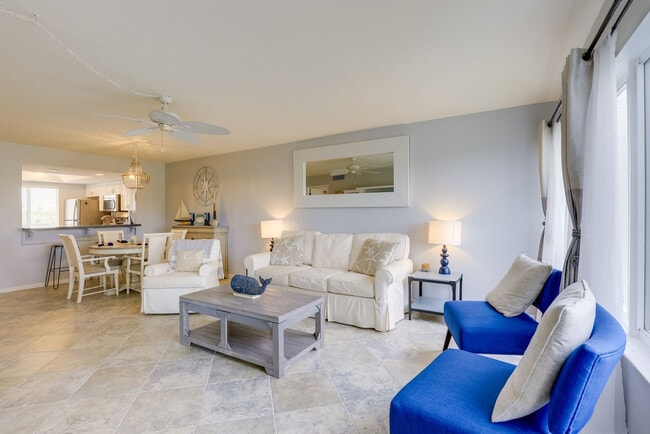 Building Photo - 2400 S Ocean Dr