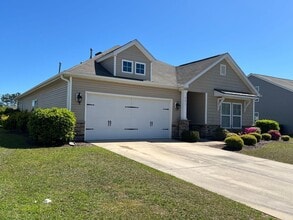 Building Photo - 791 Devon Estate Ave