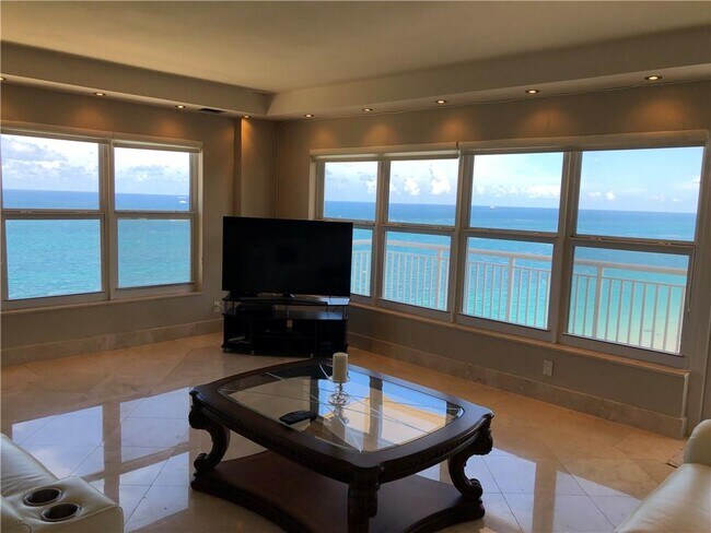 Building Photo - 3850 Galt Ocean Dr
