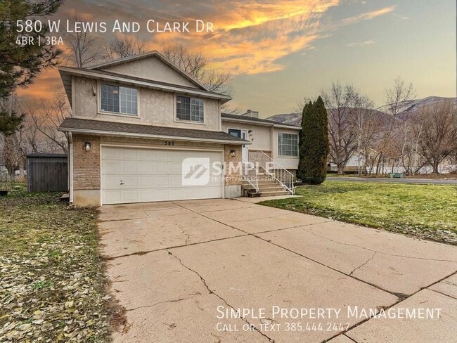 Building Photo - 580 W Lewis And Clark Cir