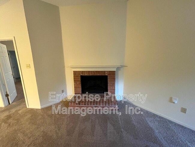 Foto del edificio - 1508 Beaver Trail Dr