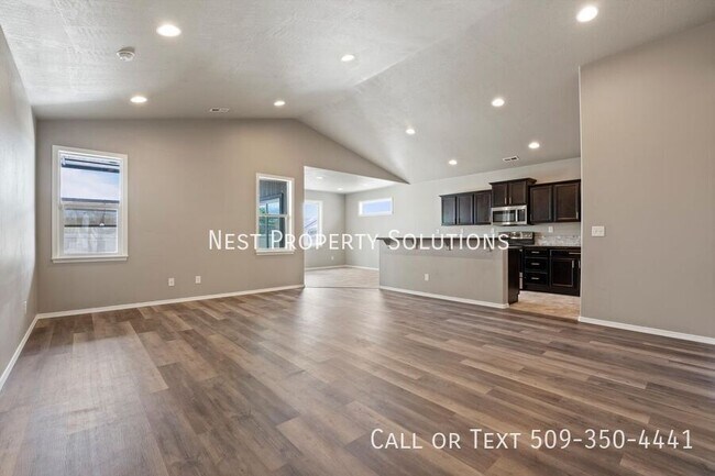 Foto del edificio - 558 S Lakeland Dr